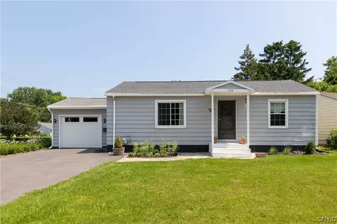 208 Gale Ave, Salina, NY 13088