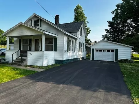25 Concord St, German Flatts, NY 13357
