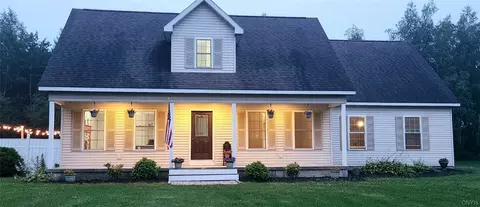 5555 Walter Rd, Whitestown, NY 13424