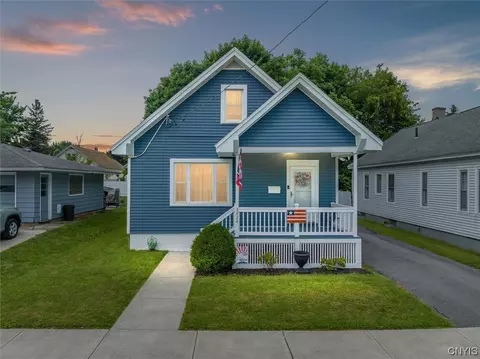 1424 Flagg Ave, Utica, NY 13502