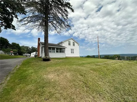 667 Warren Rd, German Flatts, NY 13407