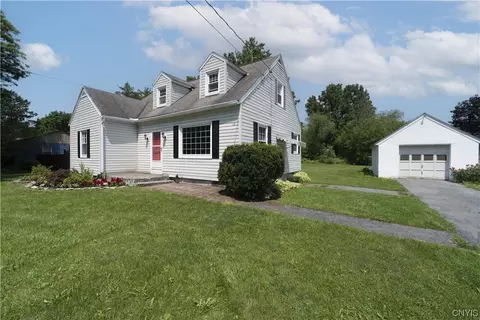 119 Brown St, Elbridge, NY 13060