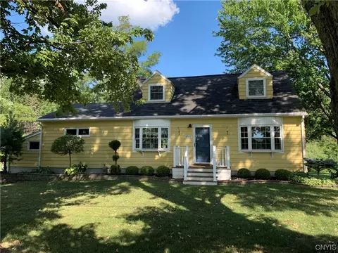 4960 Cedarvale Rd, Onondaga, NY 13215