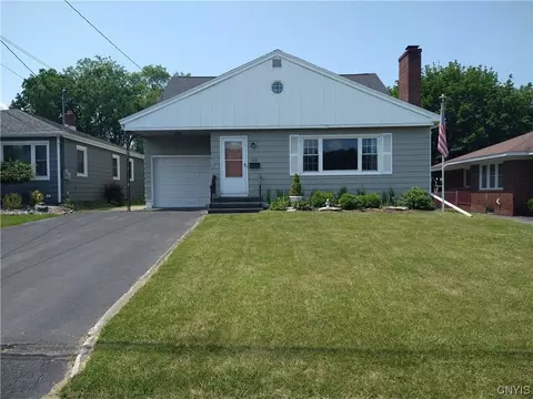 108 Smith St, Geddes, NY 13209