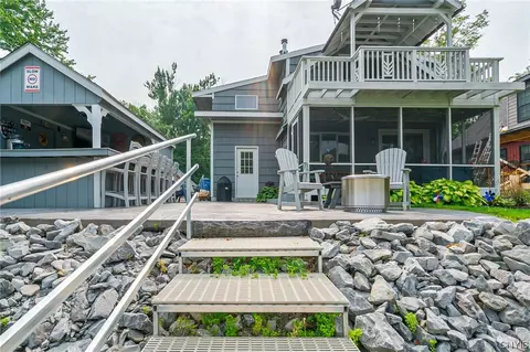 1094 Lynch Rd, Van Buren, NY 13027
