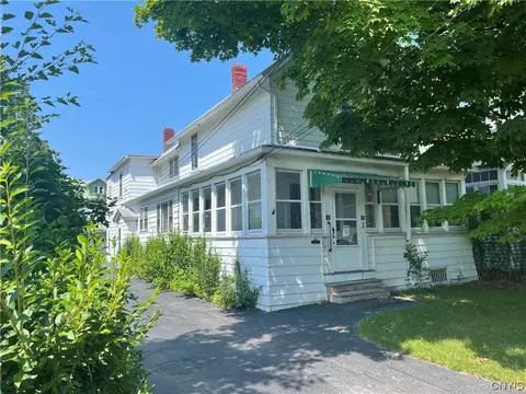 133-35 Dewey Ave #35, Syracuse, NY 13204