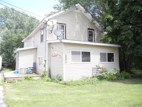 5966 Waters Rd, Lowville, NY 13367