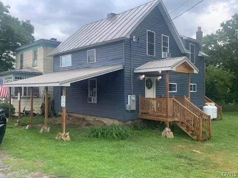 1177 County Route 6, Hammond, NY 13646