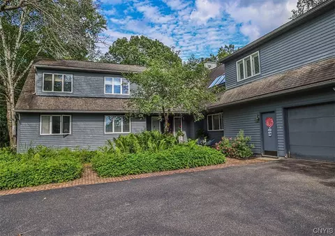 4612 E Lake Rd, Cazenovia, NY 13035
