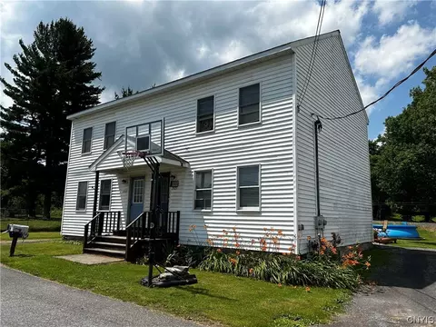 2927-2929 Griffiths Pl, Paris, NY 13456