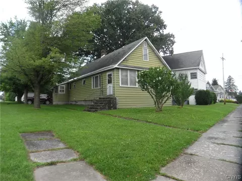 144 Campbell Ave, Whitestown, NY 13495