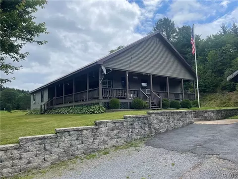 800 Witzigman Rd, Lewis, NY 13489