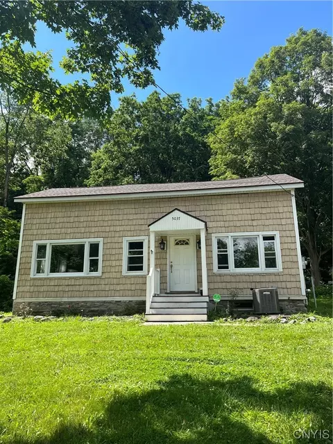 5037 Highbridge St, Fayetteville, NY 13066