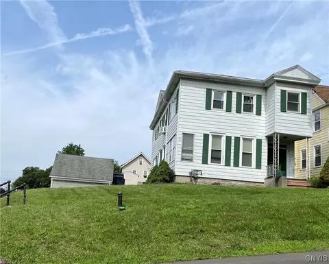 518 Plymouth Dr #20, Syracuse, NY 13206