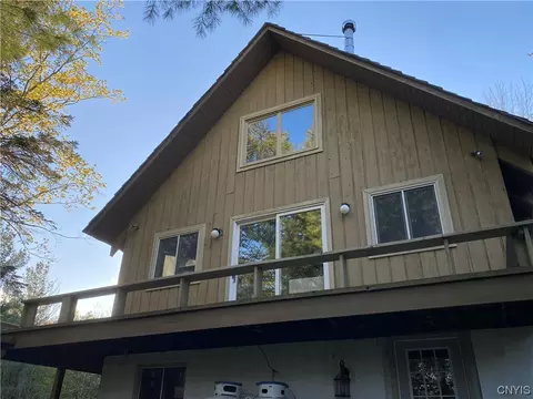 3821 Foothill Rd, West Turin, NY 13325