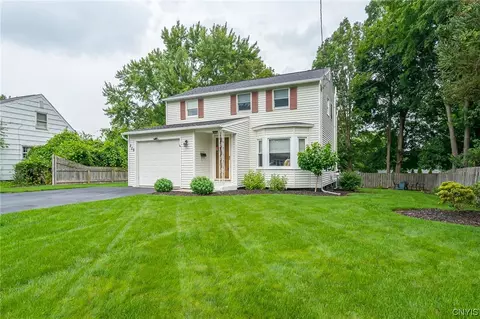 205 E Arbordale Rd, Syracuse, NY 13219
