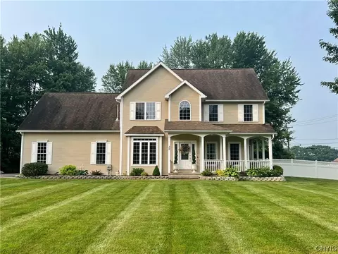 39 Casey Ln, Scriba, NY 13126