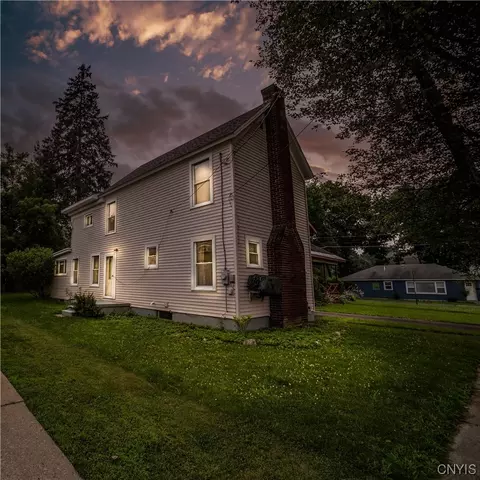 302 4th Ave, Frankfort, NY 13340