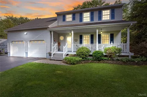 3490 Cherokee Cir, Onondaga, NY 13215