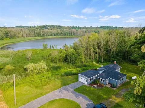 7896 W Dead Creek Rd, Van Buren, NY 13027