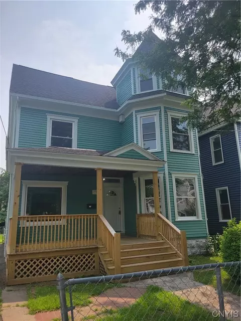108 Elk St, Syracuse, NY 13205