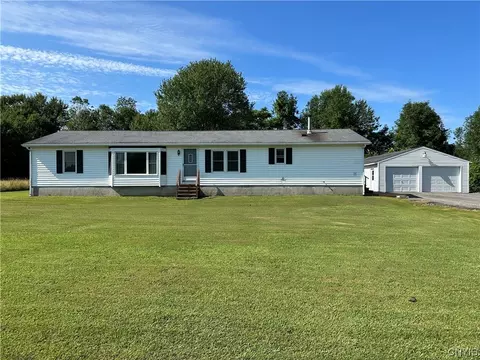 368 County Route 51, Mexico, NY 13114