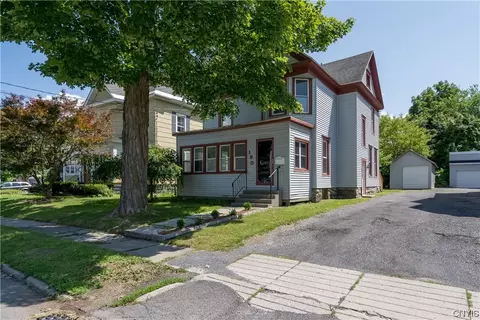180 Park Ave, Watertown, NY 13601