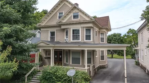 1019 State St, Watertown, NY 13601