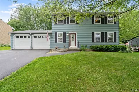 3708 Pendulum, Baldwinsville, NY 13027