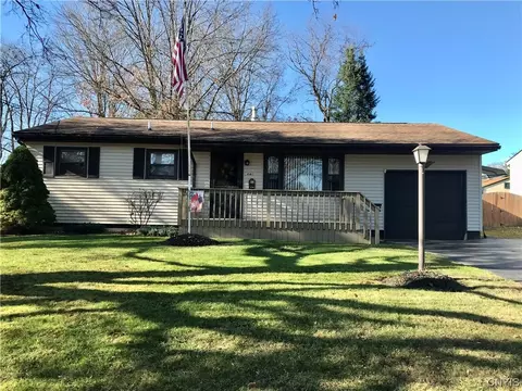 441 Lee Blvd, Utica, NY 13502