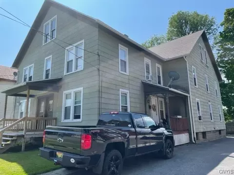 99 12 101 Whitesboro St, Whitestown, NY 13495
