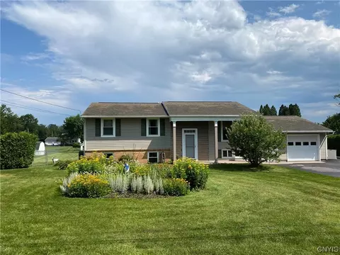 4189 Churchill Ln, Lenox, NY 13032