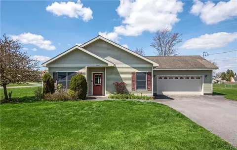 2506 Edgewood Rd, Utica, NY 13501