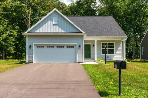 917 Park Dr, Rome, NY 13441