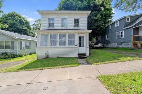 202 E 2nd St, Oswego, NY 13126