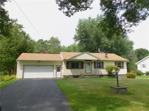 6211 Bartlett Rd, Rome, NY 13440