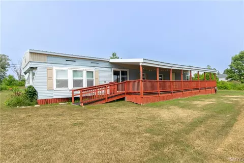 2253 Humphrey Ln, Cape Vincent, NY 13618