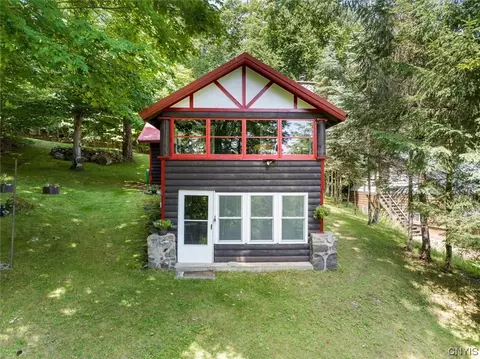 160 Dakota Rd, Webb, NY 13420