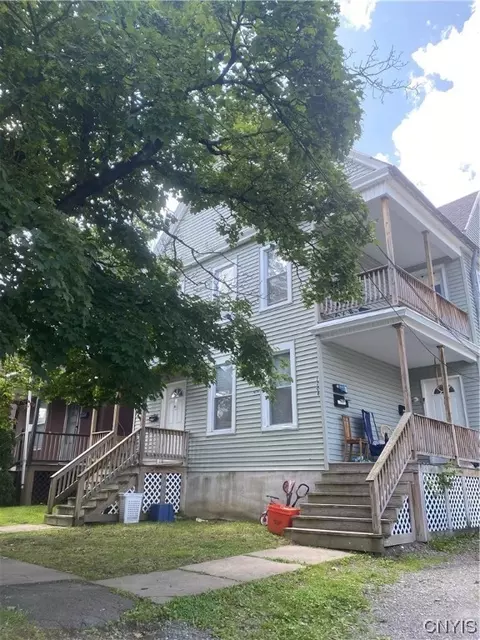 1208 City St, Utica, NY 13502