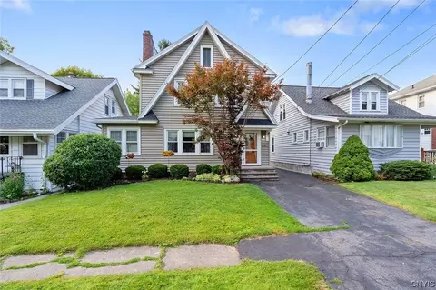 147 Winthrop Rd, Syracuse, NY 13206