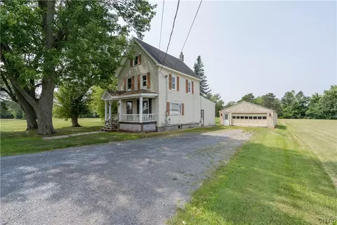 19891 Evans Rd, Hounsfield, NY 13634