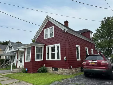 1519 City St, Utica, NY 13502