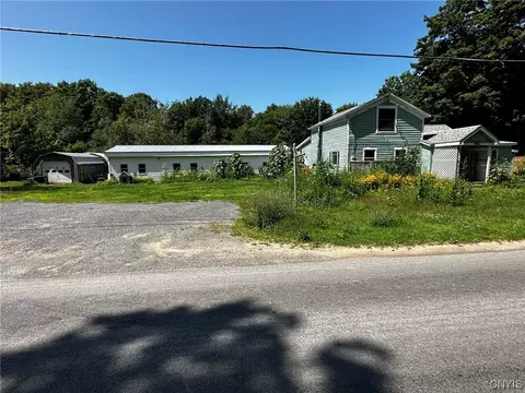 432 Centerville Rd, Albion, NY 13144