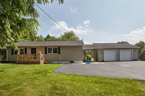 618 Cooper Rd, Jordan, NY 13080