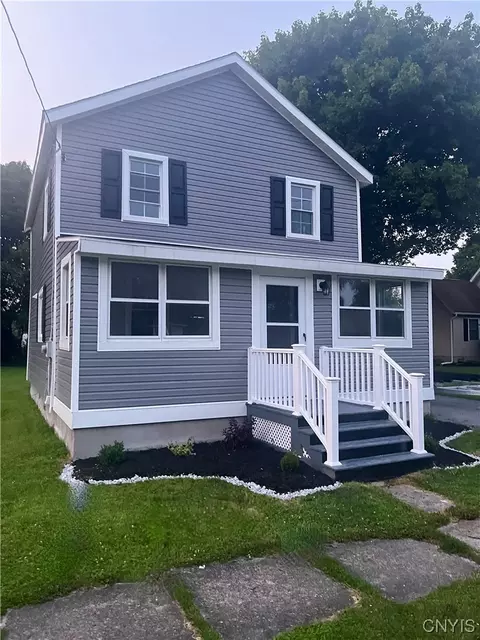 35 Richardson Ave, Auburn, NY 13021