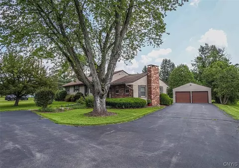 6454 N Manlius Rd, Kirkville, NY 13082