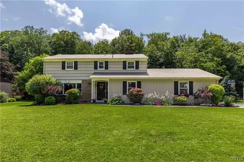 4647 Glencliffe Rd, Manlius, NY 13104