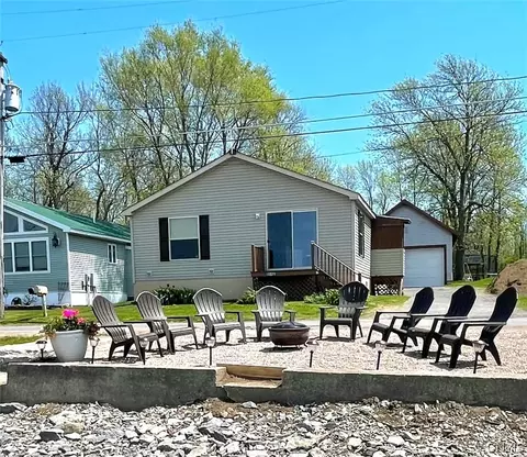 10320 County Route 125, Lyme, NY 13622
