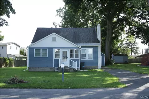 743 Maple Ave, Fulton, NY 13069