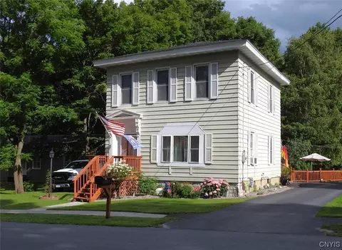 5282 Clinton St, Lowville, NY 13367
